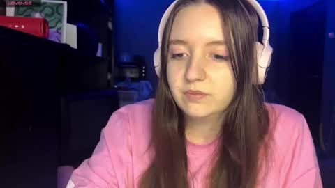 Snapshot of sassy_touch_heat_x3 chatting on 09/25/25, 05:05 Marmulka or Mary online show from 09/25/25, 05:05