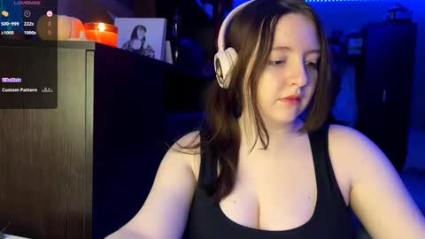 Snapshot of sassy_touch_heat_x3 chatting on 10/29/25, 06:20 Marmulka or Mary online show from 10/29/25, 06:20