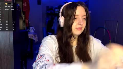 Snapshot of sassy_touch_heat_x3 chatting on 11/03/25, 05:47 Marmulka or Mary online show from 11/03/25, 05:47