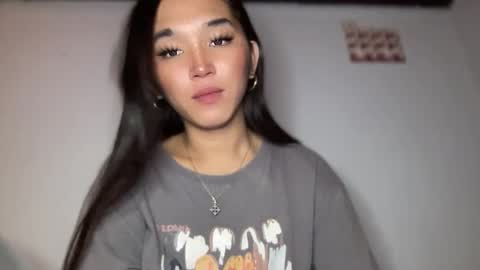 Snapshot of sassy_yourgirlxxxx chatting on 03/04/26, 10:43 Sassygirl online show from 03/04/26, 10:43