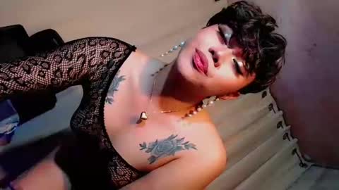 Snapshot of sassyffyra69 chatting on 03/04/26, 06:19 MARIO LABO online show from 03/04/26, 06:19