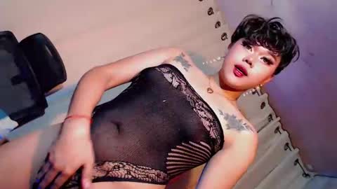 Snapshot of sassyffyra69 chatting on 03/17/26, 11:41 MARIO LABO online show from 03/17/26, 11:41