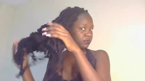 Snapshot of sassyleila chatting on 06/28/26, 11:44 sexxy one online show from 06/28/26, 11:44