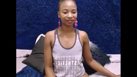 Snapshot of sasyylissaa chatting on 02/22/25, 05:24 sasyylissaa online show from 02/22/25, 05:24