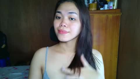 Snapshot of saszzyyumiie chatting on 10/29/25, 05:20 saszzyyumiie online show from 10/29/25, 05:20