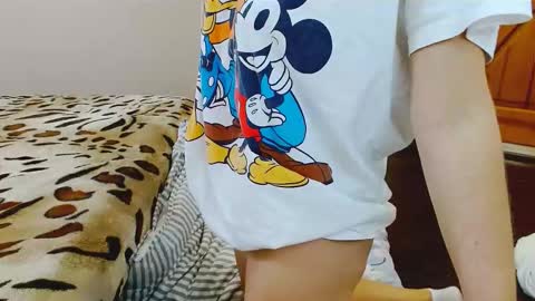 Snapshot of satinqueen90 chatting on 09/17/25, 11:34 Satinqueen90 online show from 09/17/25, 11:34