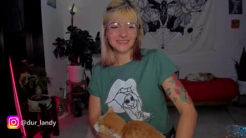 Snapshot of satomimori chatting on 03/08/26, 12:52 im Jessi Independet Model online show from 03/08/26, 12:52