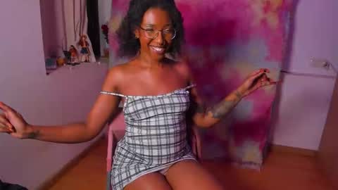 saturno_vibes online show from 11/11/25, 09:53