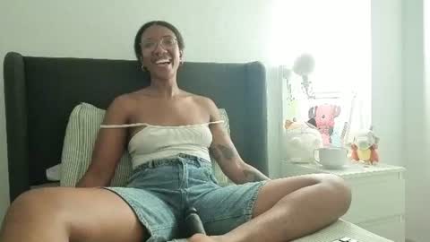 saturno_vibes online show from 06/27/26, 02:23