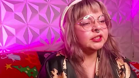 Gina George online show from 12/14/25, 02:06