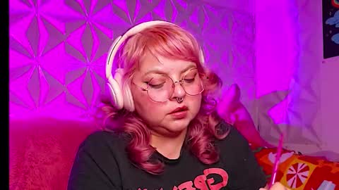 Gina George online show from 01/06/26, 01:20