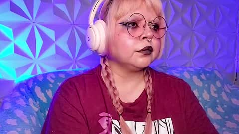 Gina George online show from 05/01/26, 11:31