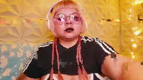 Gina George online show from 05/13/26, 12:30