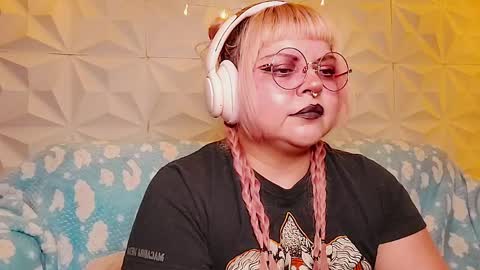 Gina George online show from 05/15/26, 11:56