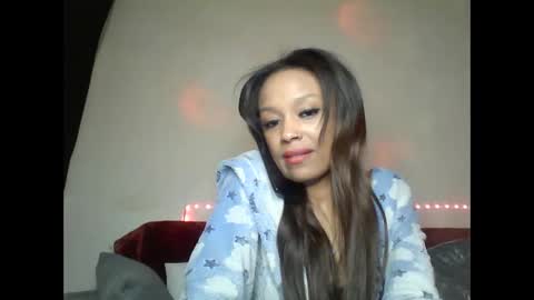 Snapshot of saucy_shanice chatting on 02/28/25, 02:09 Shaniiice online show from 02/28/25, 02:09