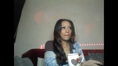 Snapshot of saucy_shanice chatting on 03/03/25, 07:28 Shaniiice online show from 03/03/25, 07:28