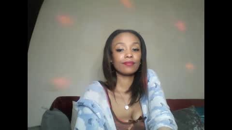 Snapshot of saucy_shanice chatting on 09/24/25, 11:08 Shaniiice online show from 09/24/25, 11:08