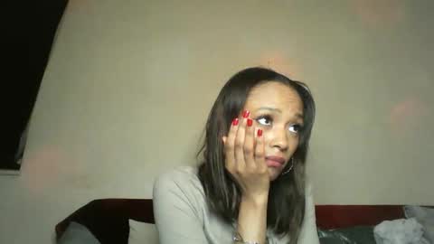 Snapshot of saucy_shanice chatting on 09/28/25, 09:53 Shaniiice online show from 09/28/25, 09:53