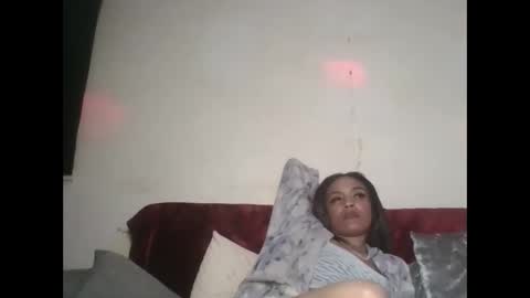 Snapshot of saucy_shanice chatting on 02/21/26, 12:55 Shaniiice online show from 02/21/26, 12:55