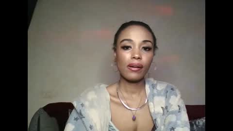 Shaniiice online show from 05/06/26, 12:08