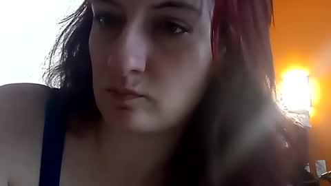 Snapshot of saucybear666 chatting on 01/08/25, 05:48 SnowBunny online show from 01/08/25, 05:48