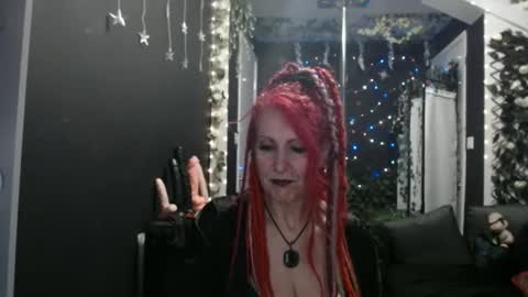 SaucySky online show from 03/09/25, 09:25