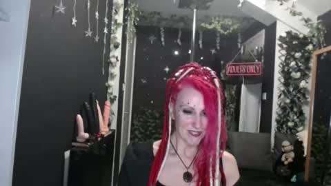 SaucySky online show from 02/21/26, 12:44