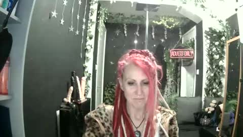 SaucySky online show from 04/27/26, 09:24