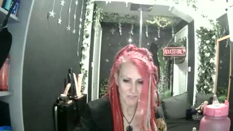 SaucySky online show from 04/29/26, 08:48