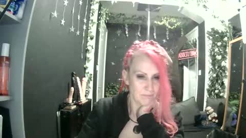 SaucySky online show from 05/03/26, 09:43