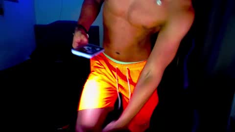 Snapshot of saulomiralles chatting on 01/17/25, 01:04 Saulo online show from 01/17/25, 01:04