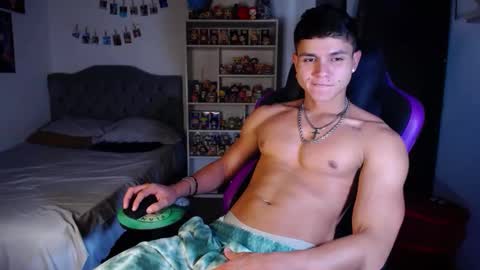 Snapshot of saulomiralles chatting on 01/16/26, 12:14 Saulo online show from 01/16/26, 12:14