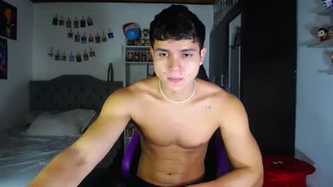 Snapshot of saulomiralles chatting on 02/24/26, 09:02 Saulo online show from 02/24/26, 09:02