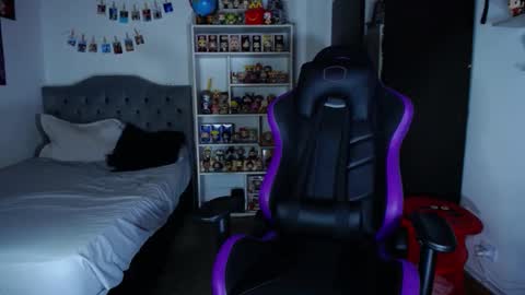 Snapshot of saulomiralles chatting on 03/15/26, 11:44 Saulo online show from 03/15/26, 11:44