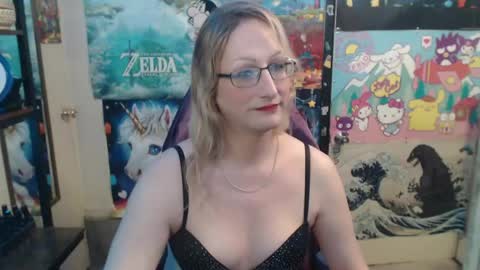 Snapshot of savanah_banana chatting on 05/08/26, 07:19 Savanah online show from 05/08/26, 07:19