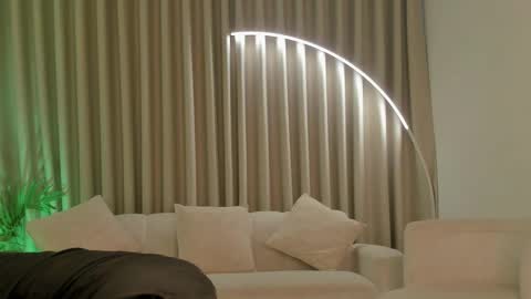 Snapshot of savannahwildee chatting on 09/20/25, 11:44 Savannahwildee online show from 09/20/25, 11:44