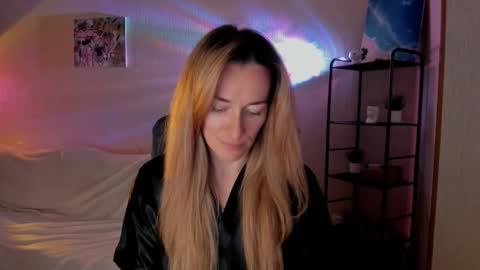 save the qween online show from 11/17/25, 10:32