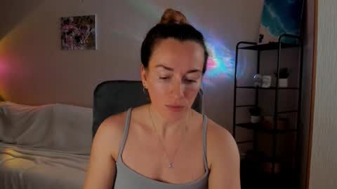 save the qween online show from 11/20/25, 06:24