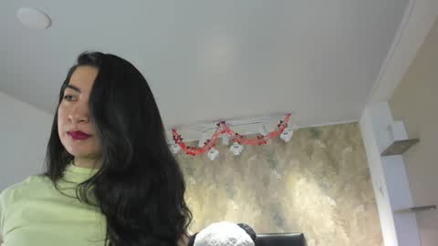 Saya Amaretto  online show from 10/10/25, 07:02