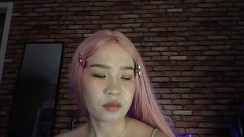 Saya online show from 10/24/25, 06:37