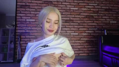 Saya online show from 11/20/25, 10:42