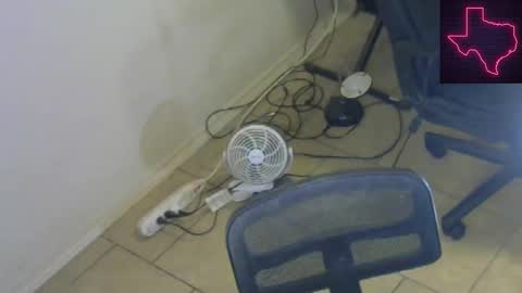 Snapshot of sayhicaitcd chatting on 01/07/25, 05:01 Cait or Caitlin online show from 01/07/25, 05:01