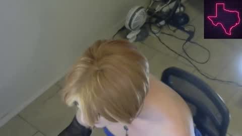 Snapshot of sayhicaitcd chatting on 02/12/25, 07:02 Cait or Caitlin online show from 02/12/25, 07:02