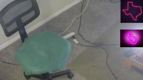 Snapshot of sayhicaitcd chatting on 11/22/25, 07:51 Cait or Caitlin online show from 11/22/25, 07:51