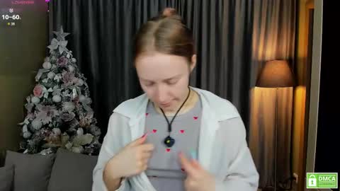 Snapshot of sayllis chatting on 03/22/26, 05:38 Ellis 3 online show from 03/22/26, 05:38