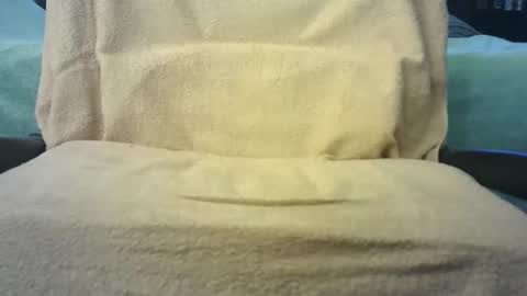 Snapshot of sbiru23 chatting on 05/11/26, 02:45 Ben online show from 05/11/26, 02:45