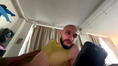 Snapshot of sbsesh chatting on 03/09/25, 01:04 sbsesh online show from 03/09/25, 01:04