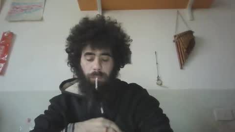 Snapshot of sburaking25 chatting on 12/16/25, 07:46 sburaking25 online show from 12/16/25, 07:46