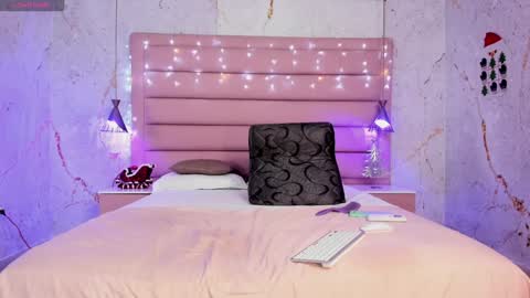 Scarleet online show from 01/04/25, 07:55