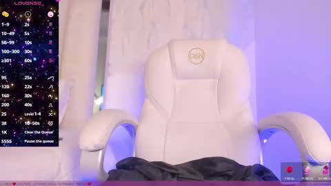 Scarlett online show from 02/16/25, 08:11